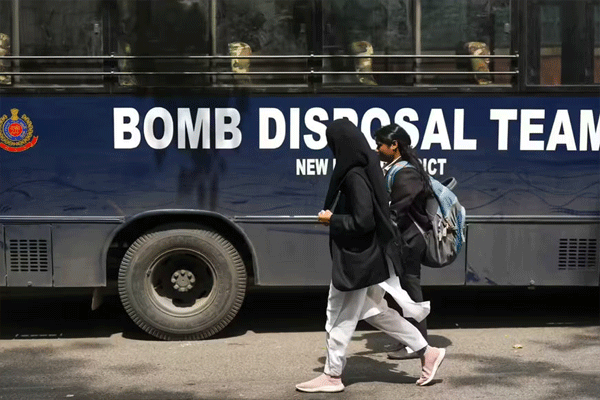 bomb-threats-to-indian-schools