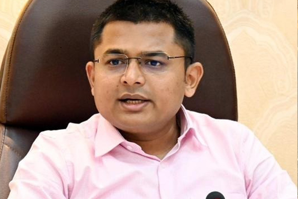 निवडणूक आयोगाकडून मतदारयाद्यां