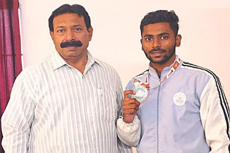सागर जाधवला राष्ट्रीय स्पर्धेत रौप्य पदक