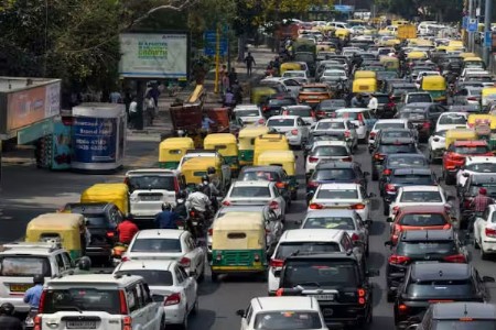 राजमाता भुयारी मार्गाच्या कामांमुळे वाहतुकीला फटका