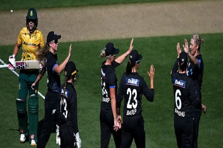 न्यूझीलंडचा विजय : दक्षिण आफ्रिकेवर मात करत मालिकेत आघाडी