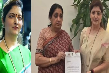 राज्य महिला आयोगाचे अध्यक्षपद कोणाकडे?