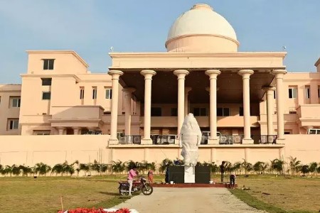 छत्तीसगडमधील बेकायदेशीर सामूहिक धर्मांतरास जन्मठेपेची शिक्षा