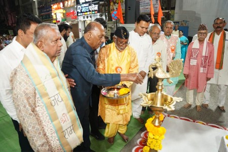 वर्धेचा आधार हरपला...