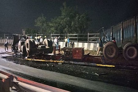 भीषण अपघात : सात-आठ वाहने एकमेकांवर धडकली