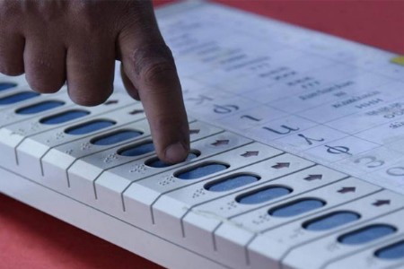 संतोष देशमुखांच्या मस्साजोगमध्ये नवा कारभारी निवडला जाणार