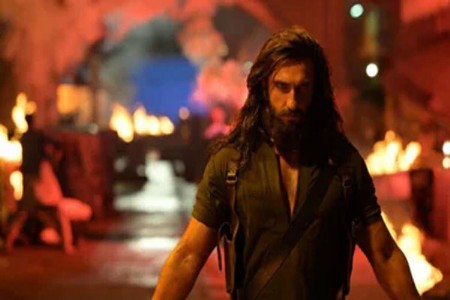 ‘धुरंधर 2’ वादाच्या भोवèयात