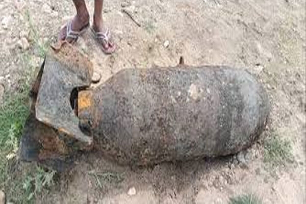 Live bomb found in Jharkhand