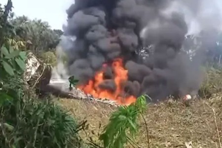 कोलंबियाच्या विमान अपघातात आतापर्यंत ६६ ठार