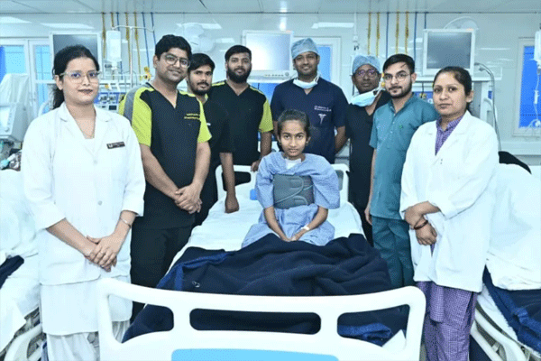 हृदयात टीबीची गाठ; ४ तासांच्या शस्त्रक्रियेनंतर १२ वर्षीय मुलीला नवे आयुष्य