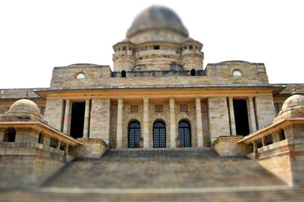 जेष्ठ नागरिक 