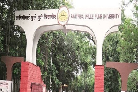 विद्यार्थ्यांचे आंदोलन विद्यापीठाच्या परिसरात तणावपूर्ण वातावरण