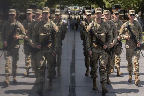 अमेरिका करतोय इराणविरुद्ध अनेक आठवडे चालणाऱ्या भू-मोहिमेची तयारी