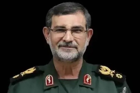 इराणकडून नौदल प्रमुख अलीरेझा तंगसिरींच्या मृत्यूची पुष्टी