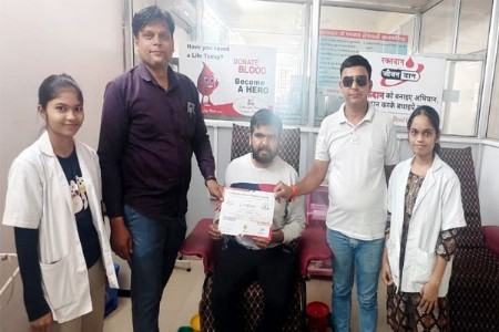 दुर्मिळ ‘ओ-नेगेटिव्ह’ रक्त देऊन वाचविले नवजात बालिकेचे प्राण