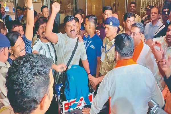 Israel Iran conflict, Iran attack Dubai, Middle East war news, Indian citizens stranded abroad, evacuation of Indians, Mumbai news,