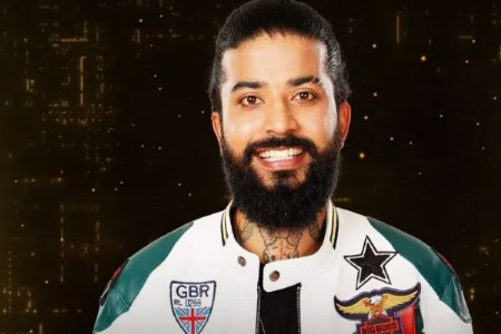 बिग बॉस १७ फेम अनुराग डोभालच्या पोस्टमुळे सोशल मीडियावर खळबळ