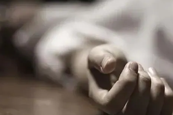 आत्महत्या 