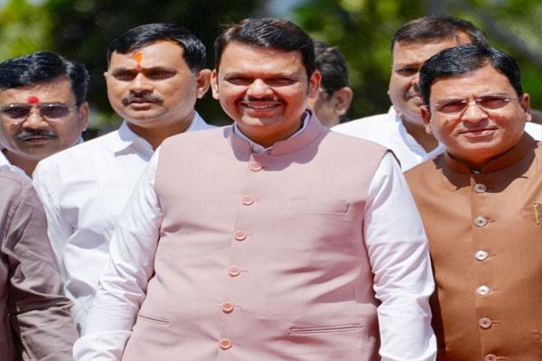 Fadnavis wore a pink jacket