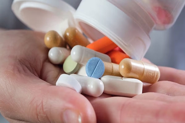 Patient beaten for refusing medicine