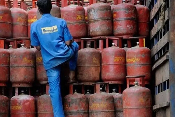 LPG cylinder price hike Pune,