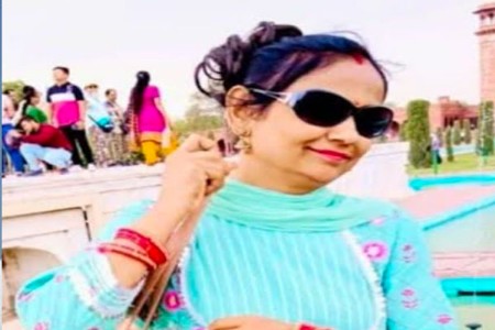 पाेलिस पती-पत्नीशी झालेल्या वादानंतर महिलेचा हृदयविकाराने मृत्यू