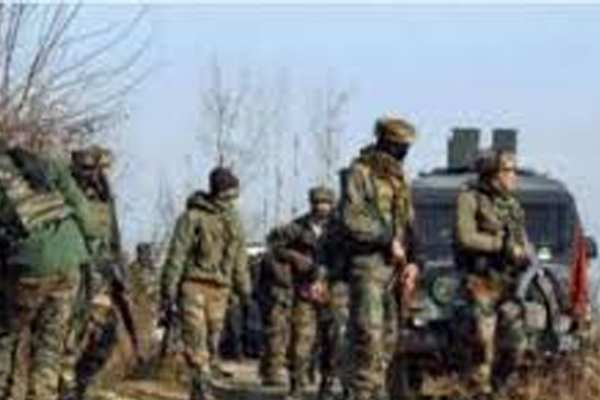  दहशतवाद्यांशी सुरक्षा दलांची चकमक,