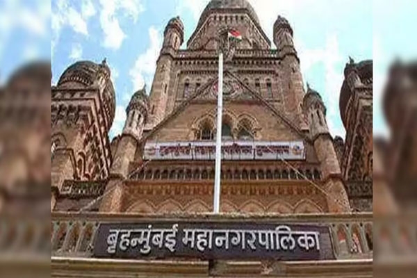 Mumbai BMC development fund controversy, Maharashtra political funding dispute, Mahayuti vs opposition