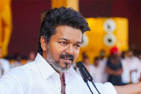 माझ्याविरोधात कट -थलपती विजय