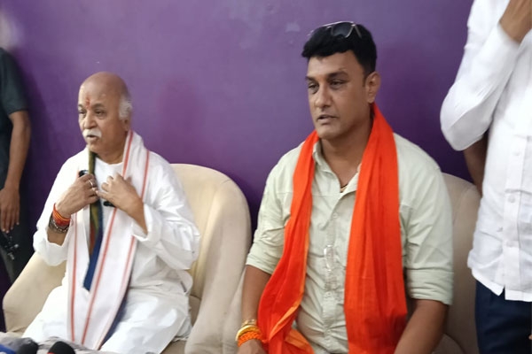 Praveen Togadia Wardha press conference,