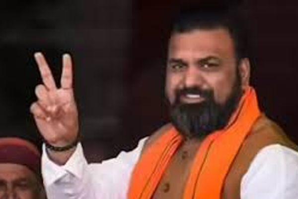 तारापूरचा ‘गुल्लू’ ते बिहारचा ‘सम्राट’ तारापूरचा ‘गुल्लू’ ते बिहारचा ‘सम्राट’