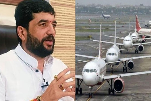 Pune airport incident,