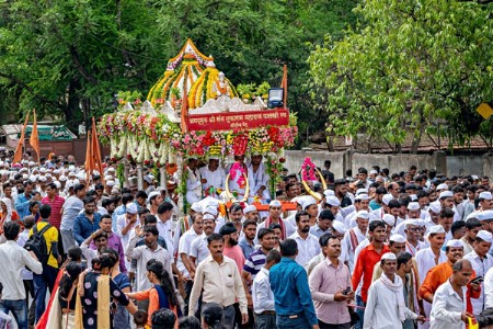 वारकऱ्यांची पंढरी भेट महिनाभर लांबणीवर