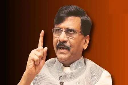 राऊतांचा 'गौप्यस्फोट' राजकारणात खळबळ