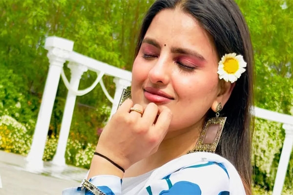 Haryanvi actress Divyanka Sirohi,