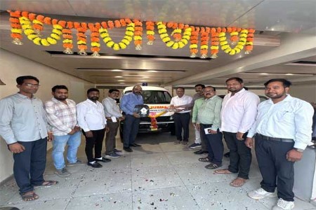 नवीन रुग्णवाहिकेचा ग्रहण सोहळा उत्साहात
