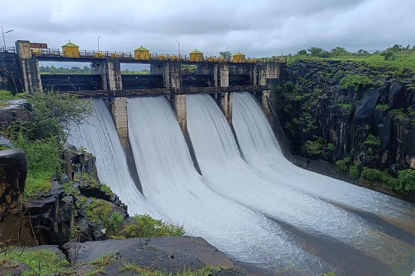 Bhama Askhed dam water level