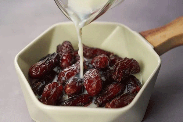 Milk and dates