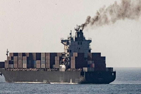  Iran ships blocked US