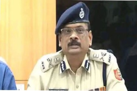 पोलिस महासंचालकचा कार्यकाळ सहा महिन्यांनी वाढला