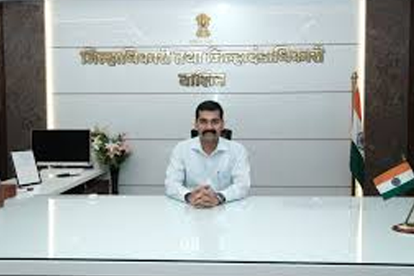 dc yogesh kumbhejkar