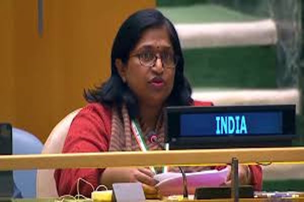 योजना पटेल