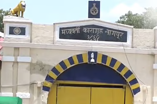 prisoners create chaos