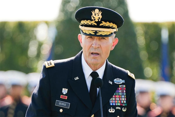 US removed army chief