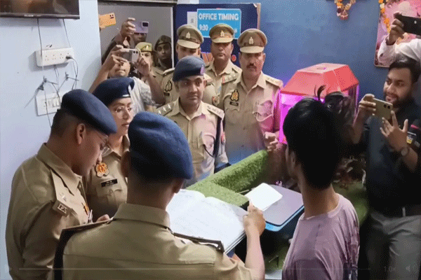 'सेक्स रॅकेट'चा भंडाफोड; नोकरीच्या आमिषाने तरुणीला देहव्यापारात ढकलले