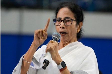 ममतादीदींचा तिळपापड