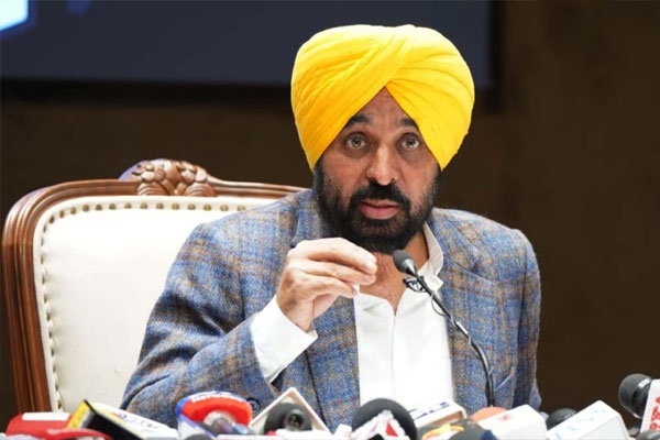 AAP in political crisis