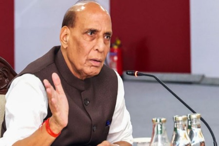 ‘ऑपरेशन सिंदूर’ संपविण्याचा निर्णय आमचा!