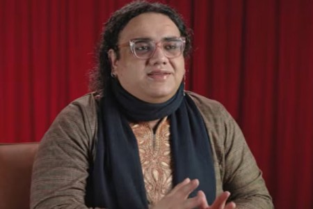 ८०टक्के पाकिस्तानी लोक समलिंगी!