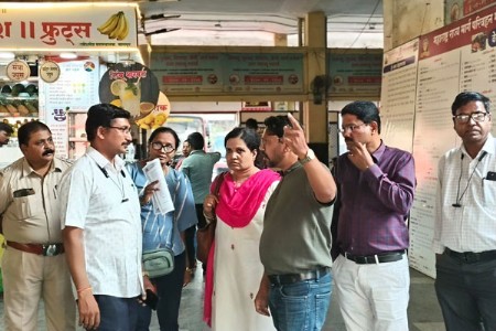 स्वच्छ, सुंदर बस स्थानकात गणेशपेठ बस स्थानक